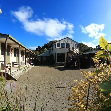 Hostel Stewart Island Backpackers Half-moon Bay Zewnętrze zdjęcie